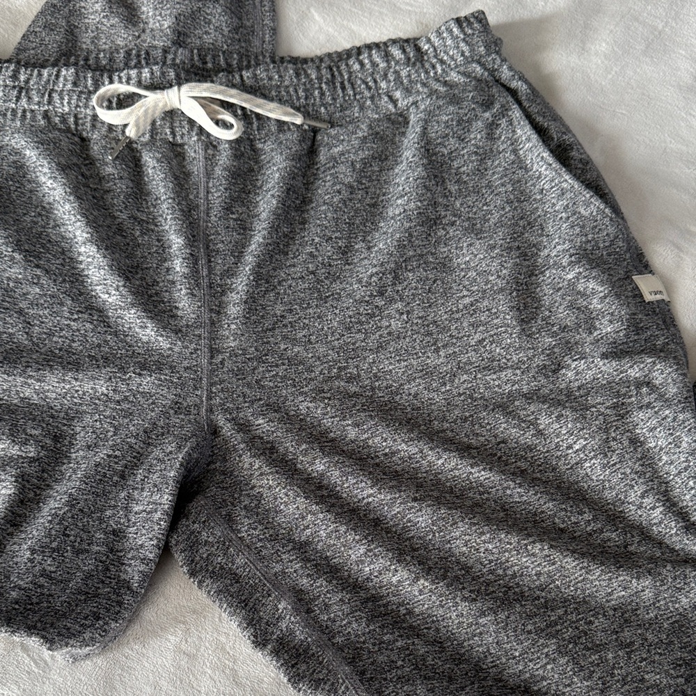 Vuori Jogger Sweatpants - Picture 3 of 4